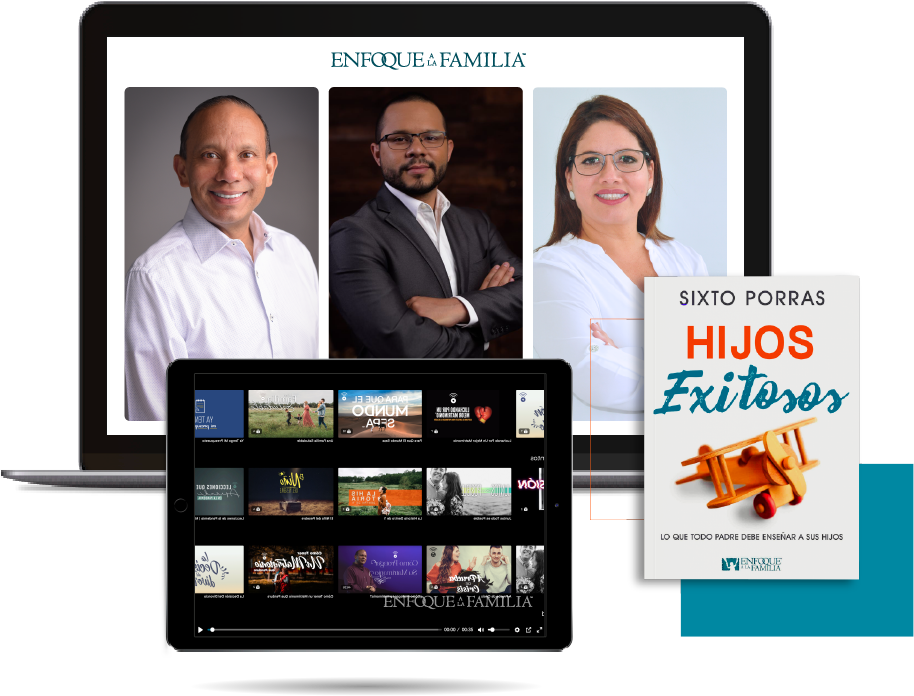 Laptop con expositores de los cursos de Enfoque como Sixto Porras, Esteban Porras y Solange Blum