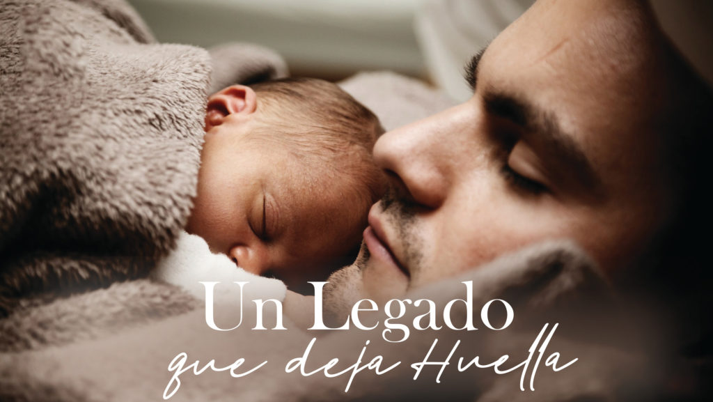 Miniatura del curso un legado que deja huella donde hay un padre con un recien nacido en su pecho